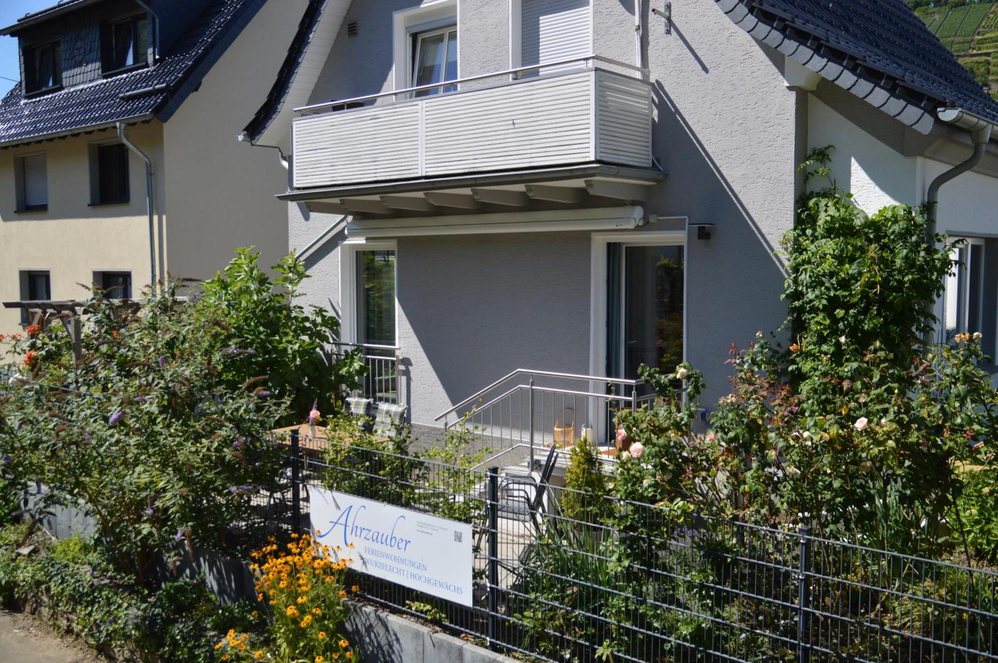Ferienwohnung Wurzelecht Bad Neuenahr-Ahrweiler Exterior photo